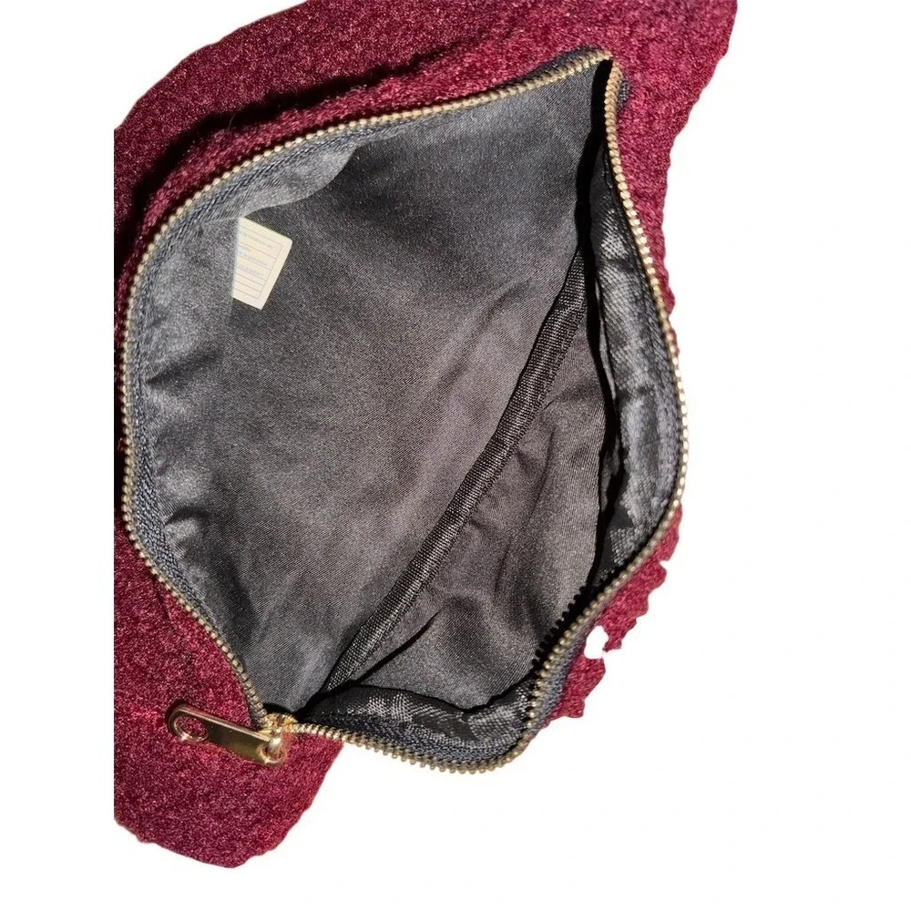 Bearpaw Fanny Pack Belt Bag Womens Burgundy Adjust Strap Gold Hardware‎ Sherpa